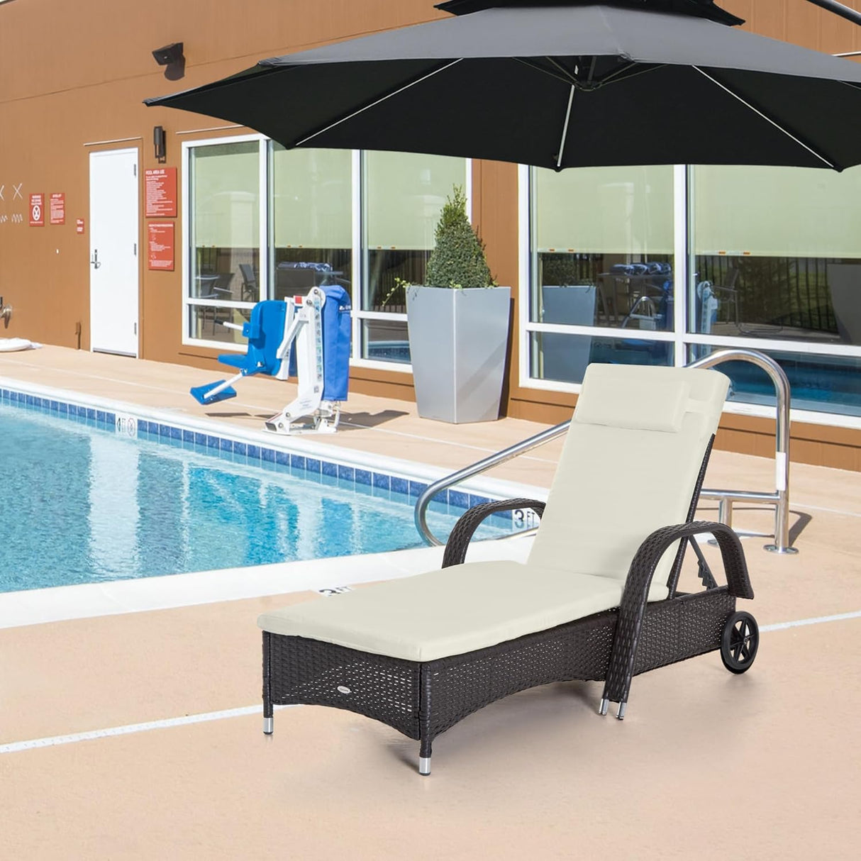 Patioslife Wicker Chaise Lounge Chair – Outdoor PE Rattan Sun Lounger with Cushion, Adjustable 5-Level Backrest, Headrest & Wheels, Deep Coffee & Cream White